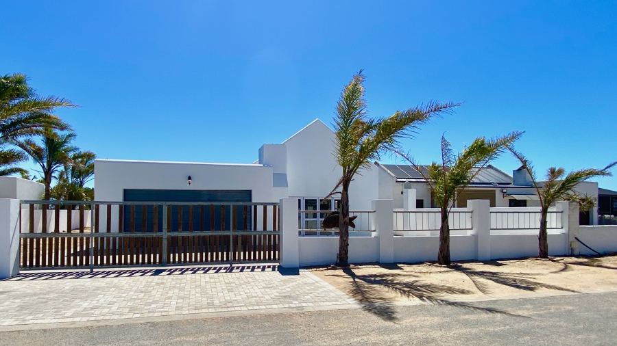 3 Bedroom Property for Sale in Velddrif Western Cape